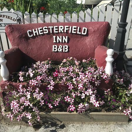 Chesterfield Inn Kelowna Exterior foto