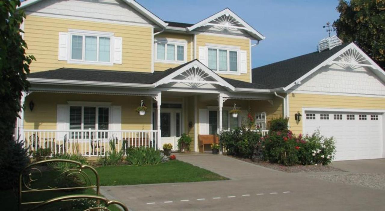 Chesterfield Inn Kelowna Exterior foto